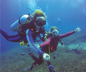 Galapagos Activities in the Corals Yachts: Diving