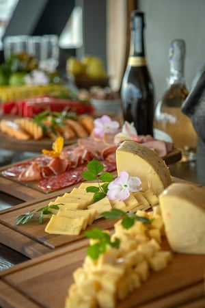 A hotel buffet breakfas at Go Quito Hotel