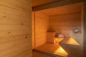 Sauna & Steam Room at Go Quito Hotel