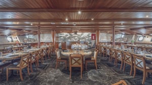 NewWeb_HB_GL_Areas_Lonesome_George_Restaurant